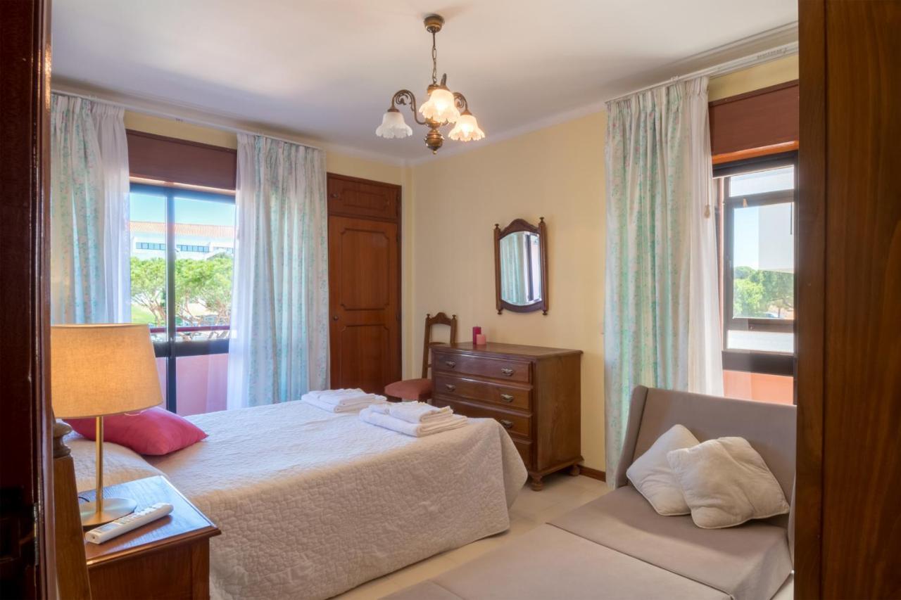 Apartamento Sao Pedro Do Mar Quarteira Dış mekan fotoğraf