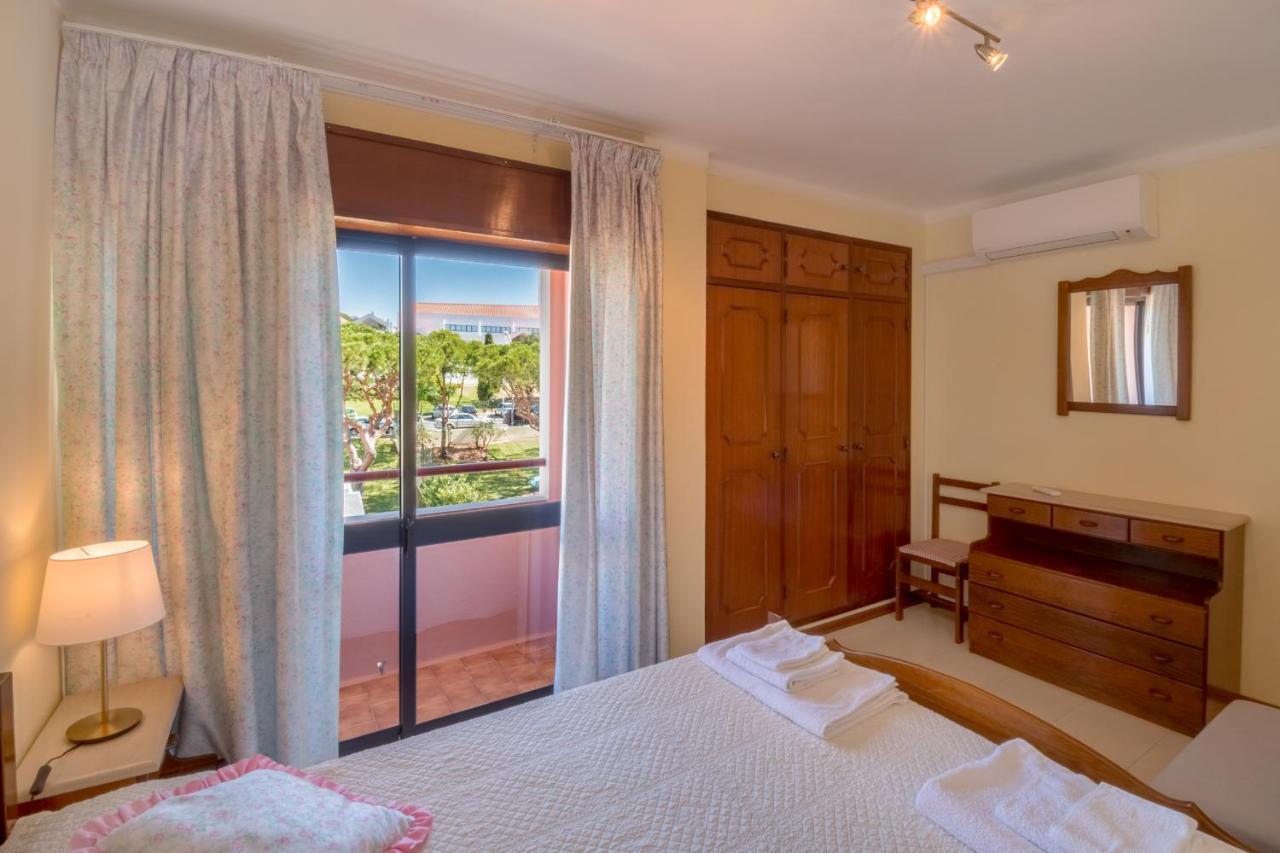 Apartamento Sao Pedro Do Mar Quarteira Dış mekan fotoğraf